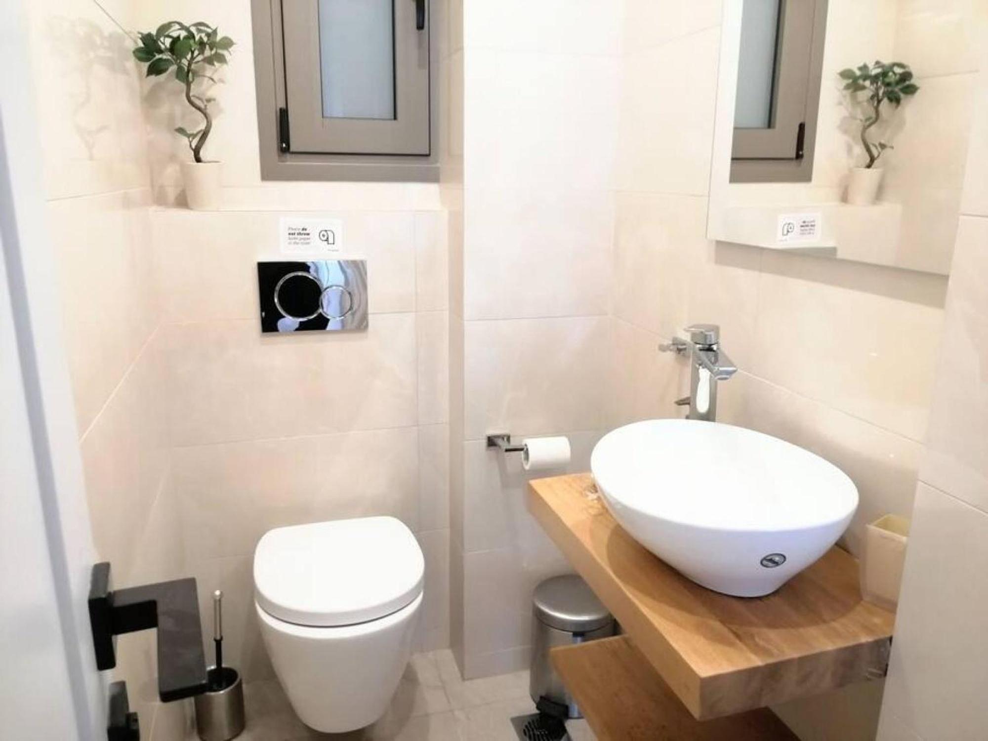 Elegant Apartment In Acropolis アテネ エクステリア 写真