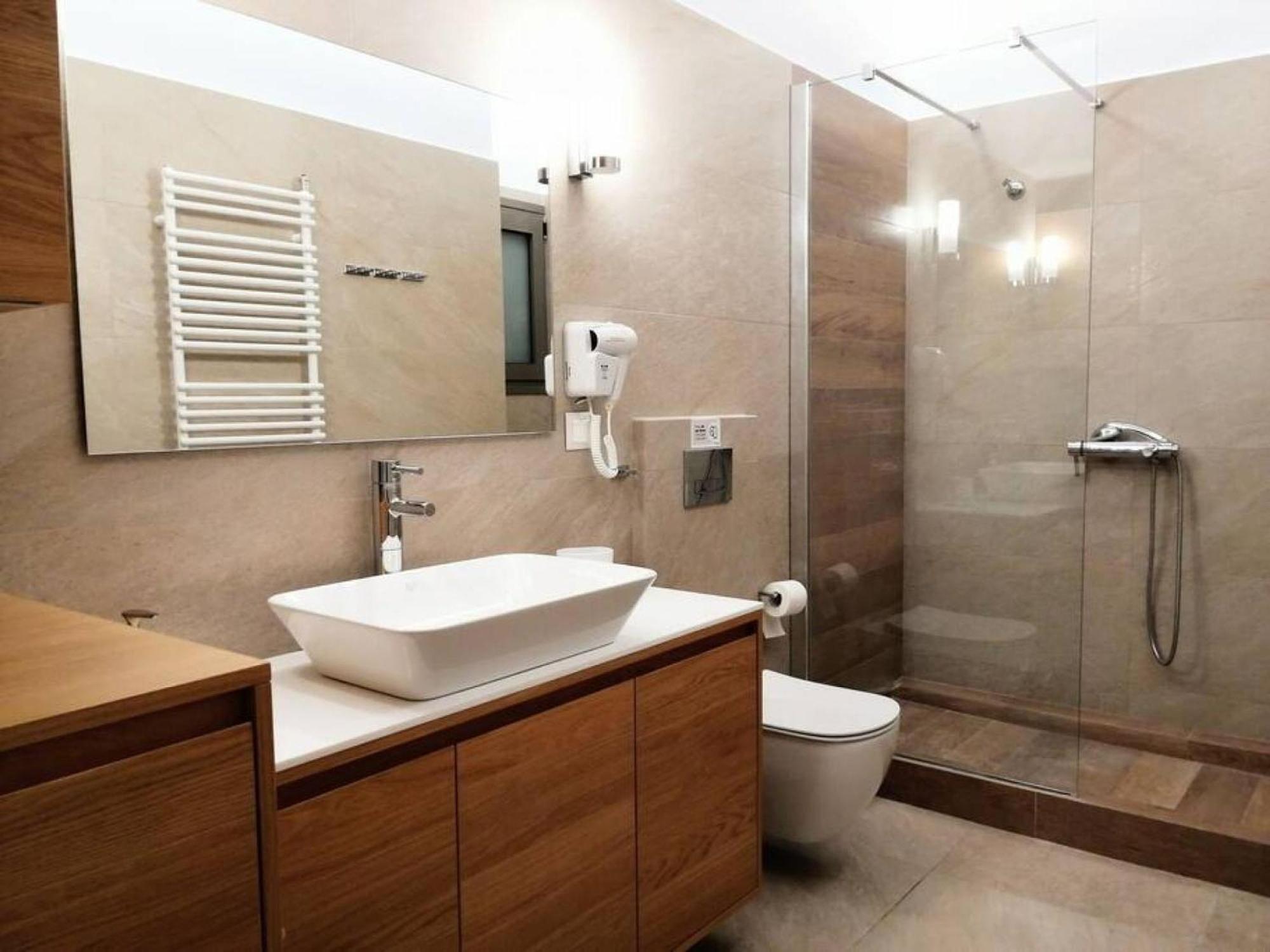 Elegant Apartment In Acropolis アテネ エクステリア 写真