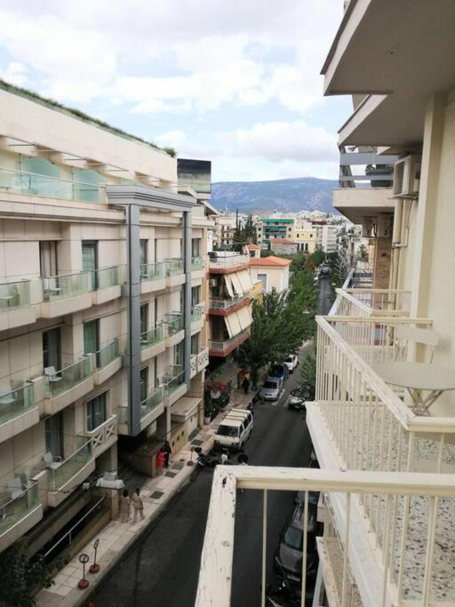 Elegant Apartment In Acropolis アテネ エクステリア 写真